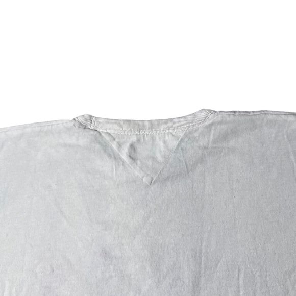 Tommy Jeans New York Patch White T-shirt Giant Spell Out Logo Men’s Size XL - Picture 7 of 8